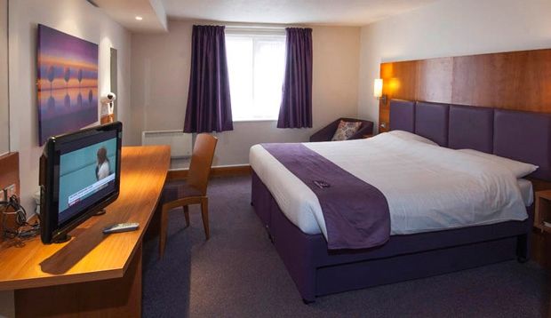 Premier Inn Cobham Cobham  Exterior foto